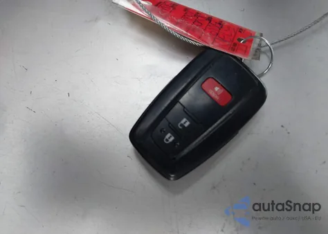 2019 Toyota Rav4 Xle из США, поврежденный, VIN 2T3W1RFV6KW054660